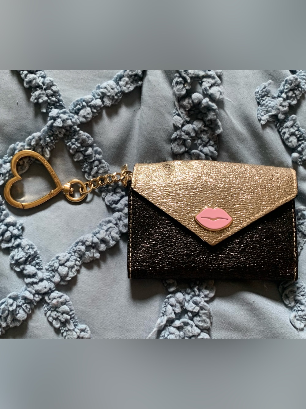 Victoria's Secret Gold & Black Lip Accent Cardholder with Heart Shaped Keychain